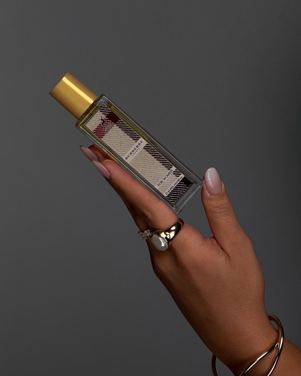 عطر باربری لندن
