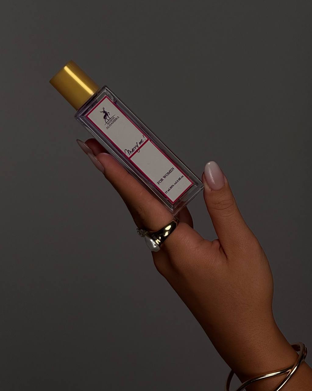 عطر مری می