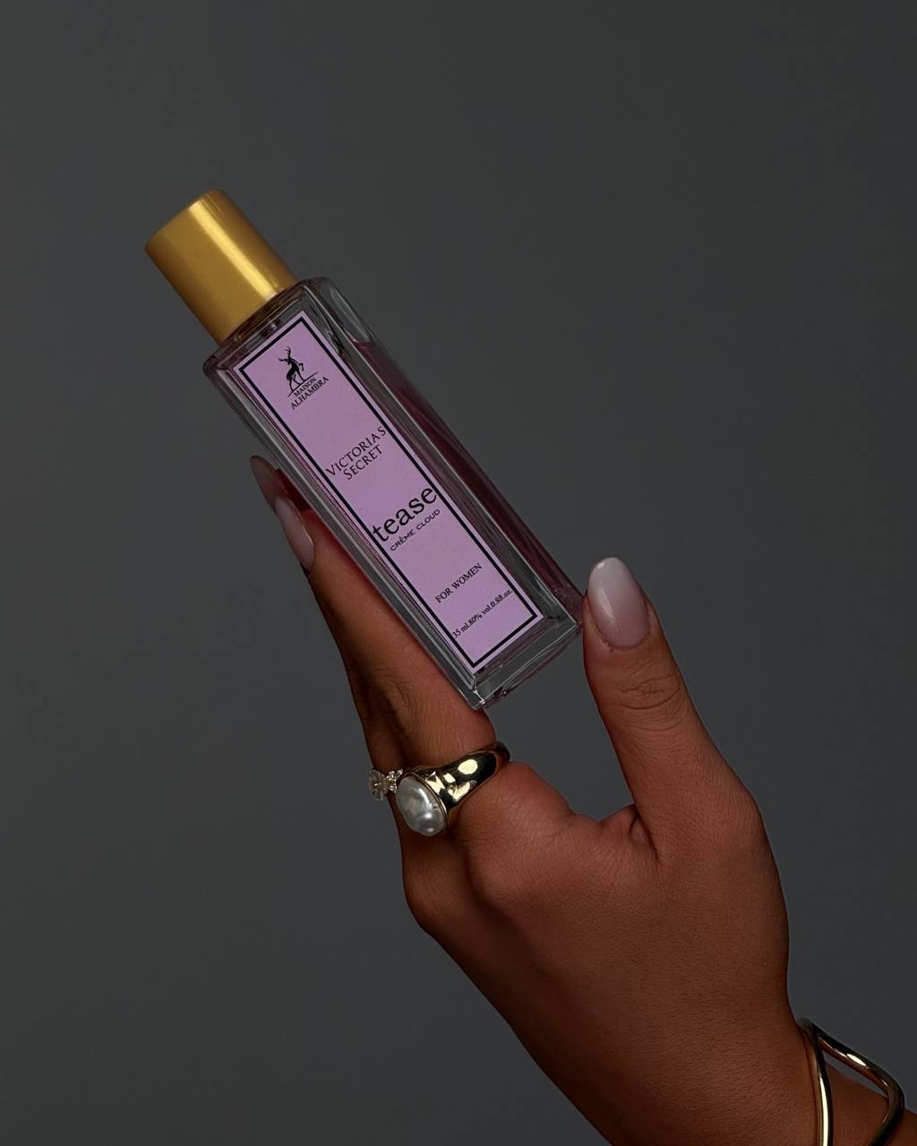 عطر ویکتوریا سکرت تیس کرم کلود