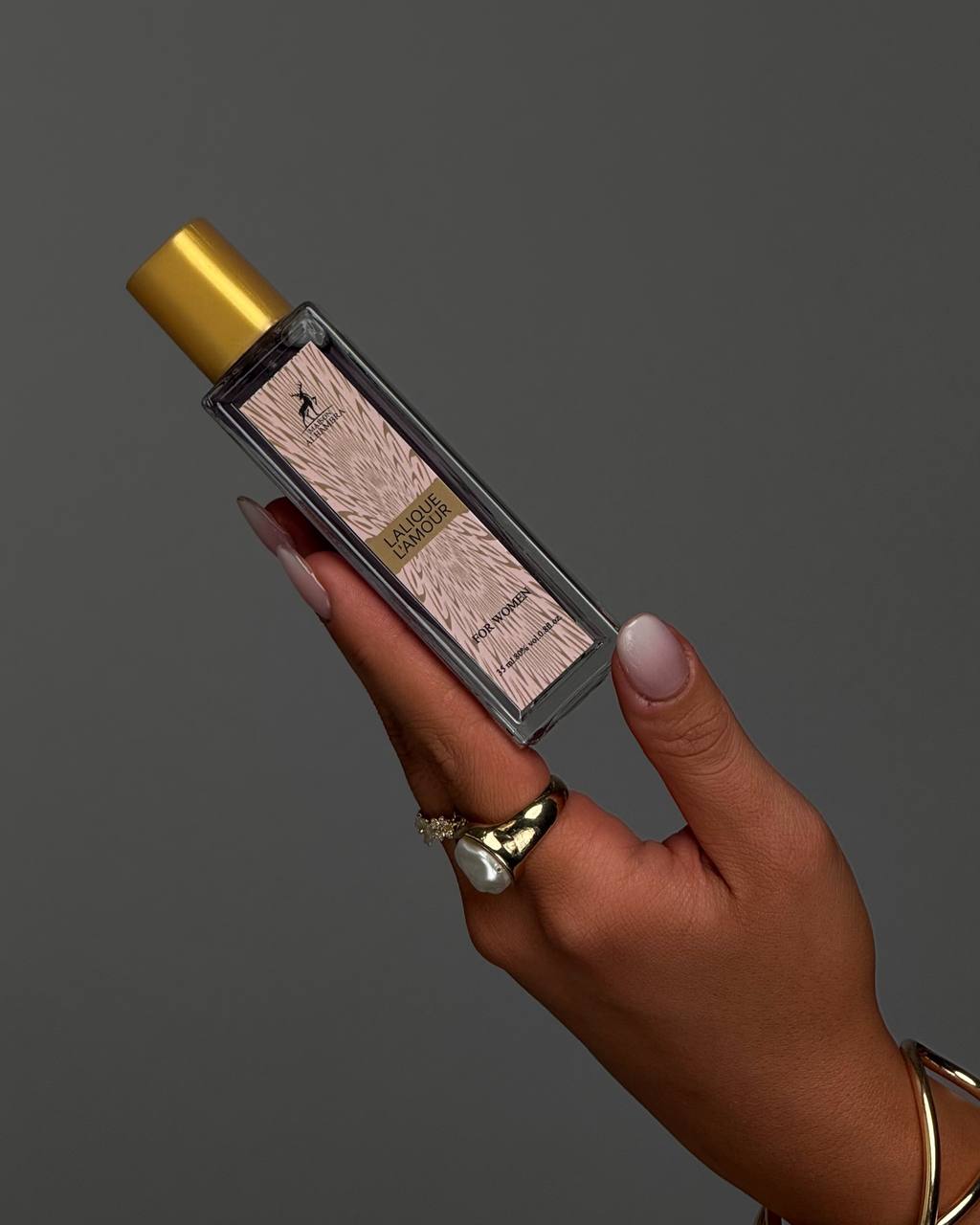 عطر لالیک لامور