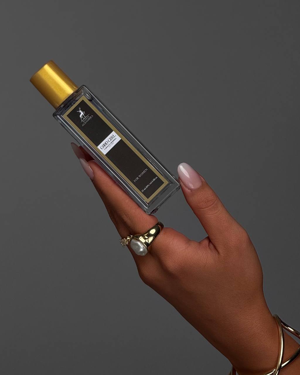 عطر گودگرل